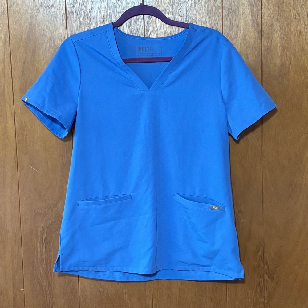 Figs Casma Three Pocket Top in Ceil Blue